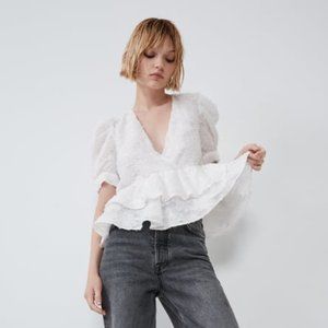 NWT ZARA Textured Voluminous Top